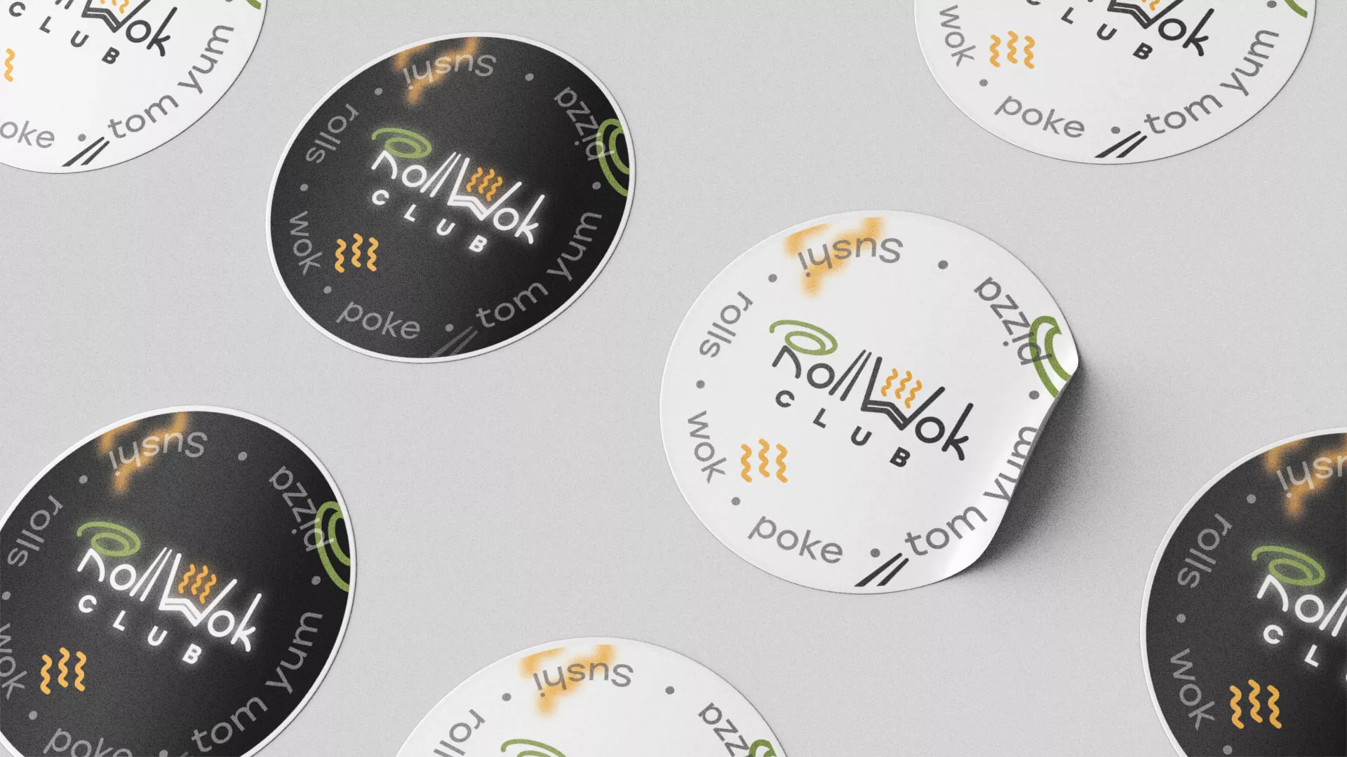 Разработка дизайна наклеек для суши-бара «Roll Wok Club» в Сортавале